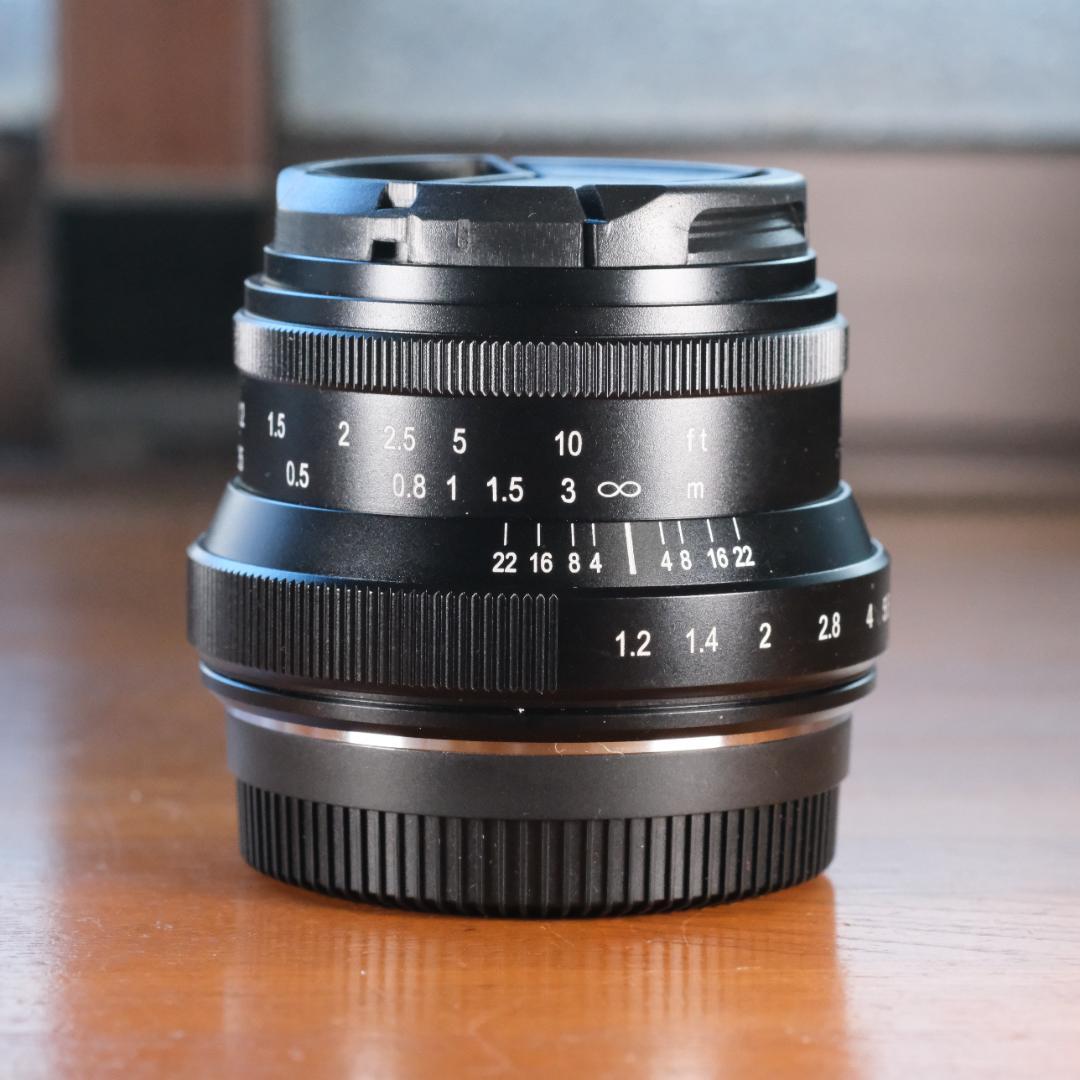 美品　7artisans 35mm f1.2 Ⅱ　Xマウント