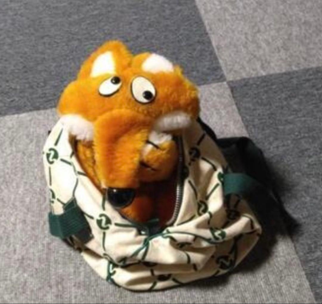 日清どん兵衛　どんぎつね　ぬいぐるみ　ボストンバック