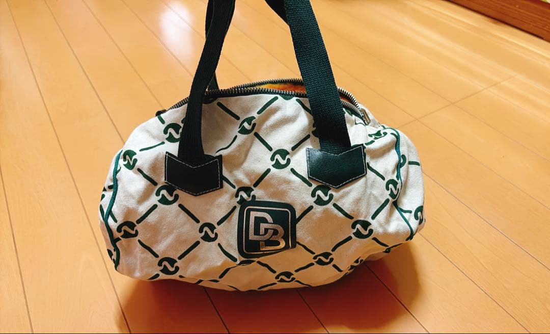 日清どん兵衛　どんぎつね　ぬいぐるみ　ボストンバック