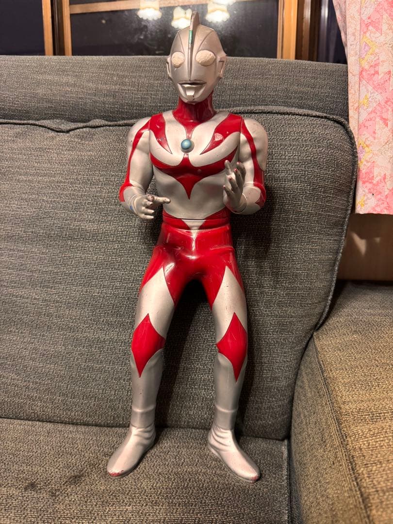 抽選プレゼント当選品★ジャイアントスケール　ウルトラマンネオ 42cm