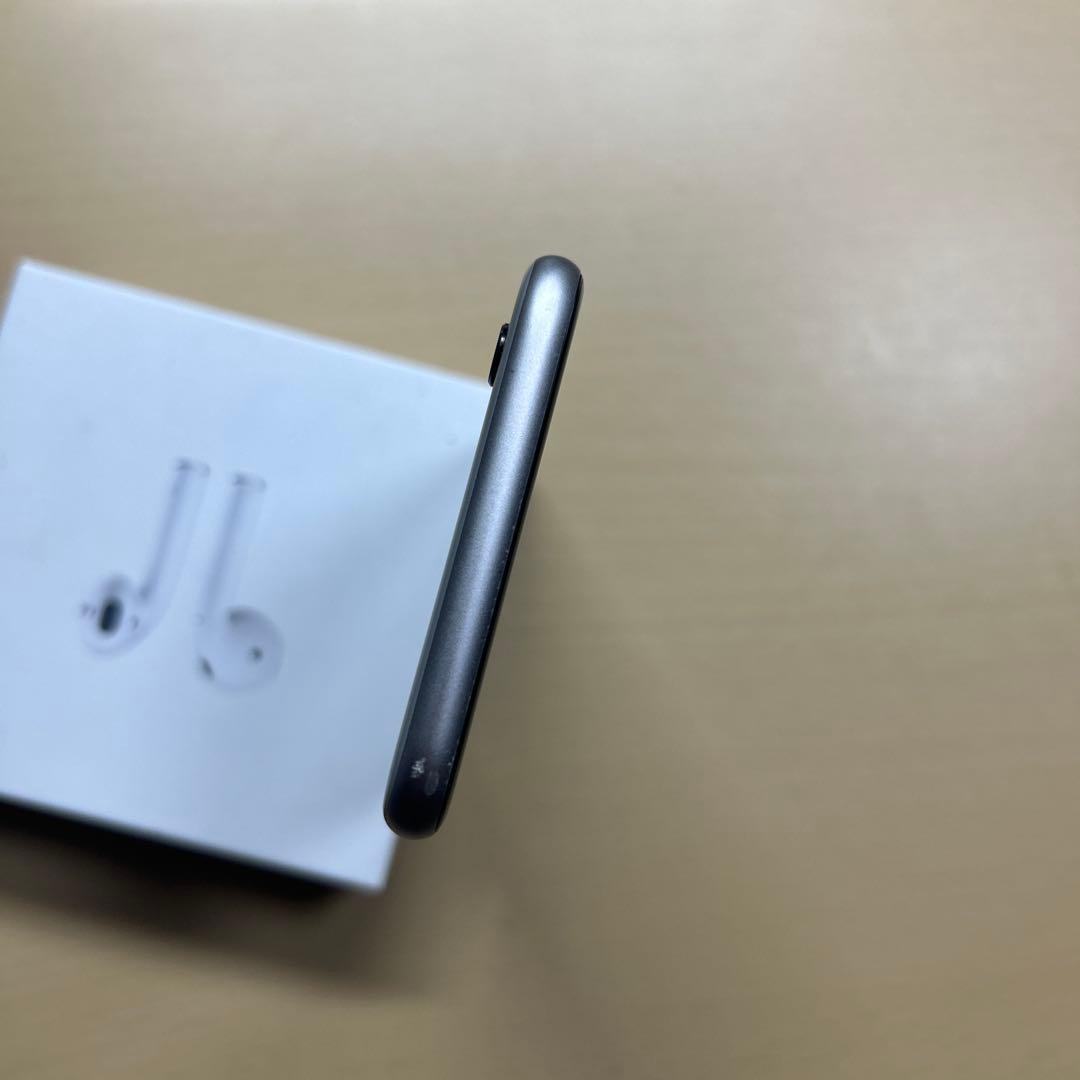 iPhone6s 64GB SIMフリー　割れなし　バッテリー最大容量70%