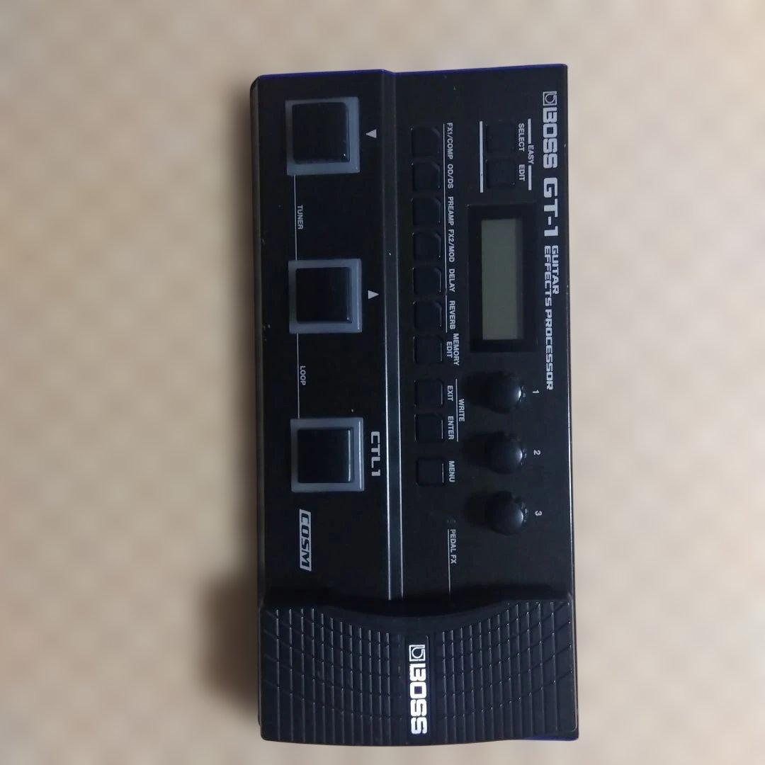 BOSS GT-1 ギターエフェクター　おまけ ACアダプターとシールド