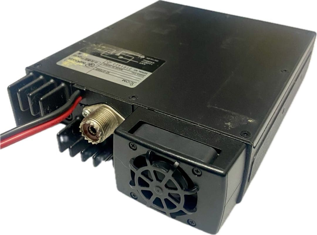 アイコムIcom IC-2720 D 50W/35Wデュアルバンドトランシーバー