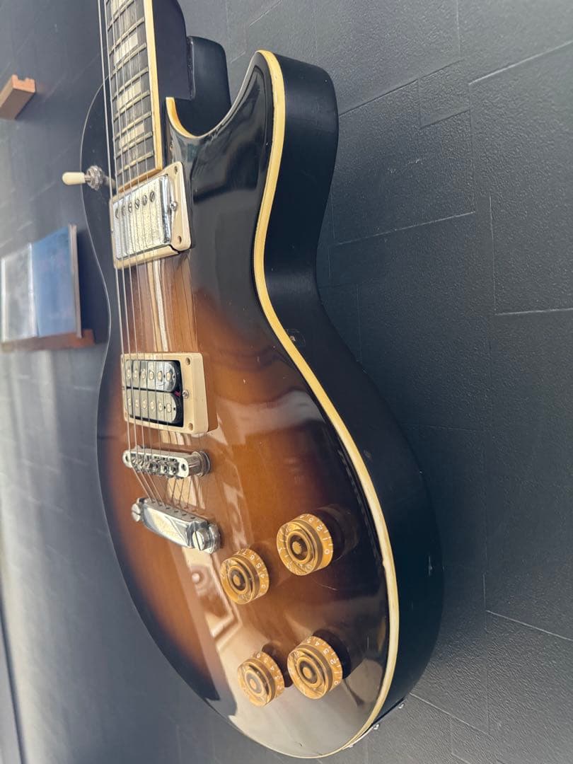 Fresherレスポールタイプ エレキギター サンバースト