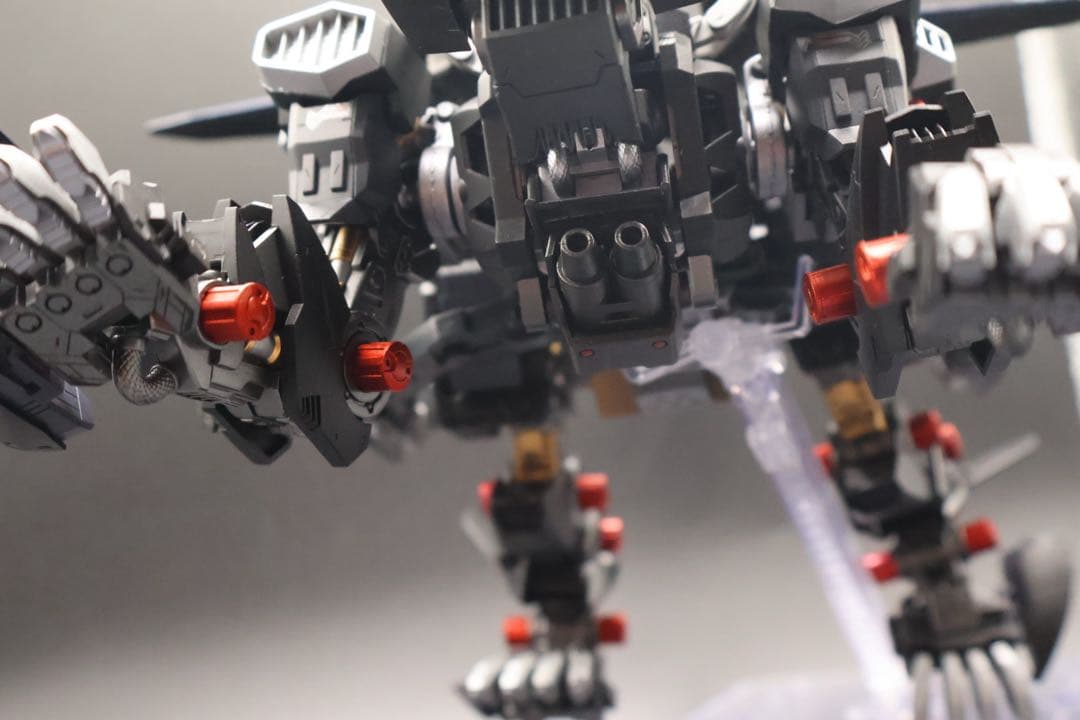 ゾイド　コトブキヤ HMM ライガーゼロ・ドミナス