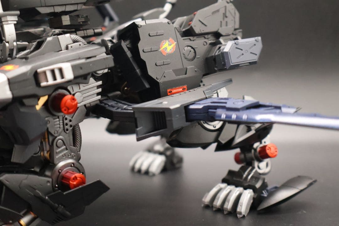 ゾイド　コトブキヤ HMM ライガーゼロ・ドミナス