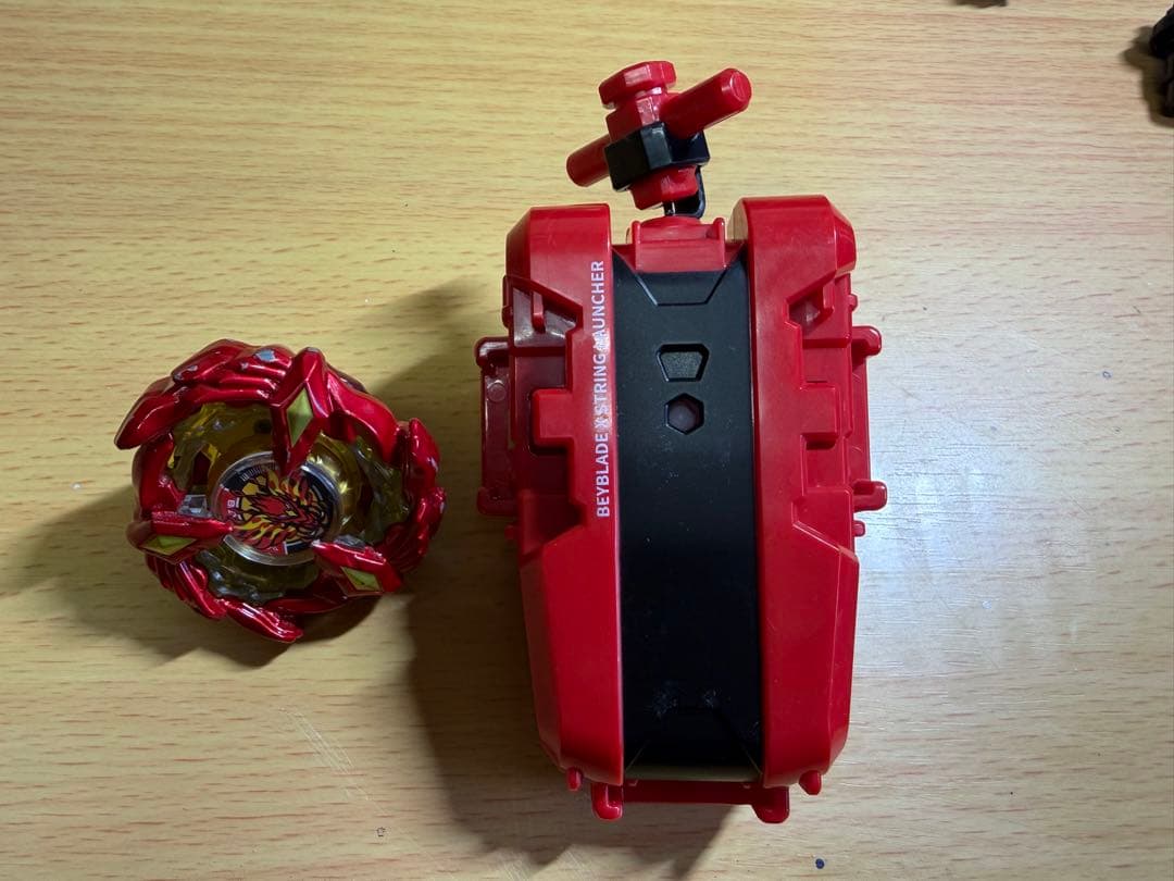 ベイブレードX一式中古