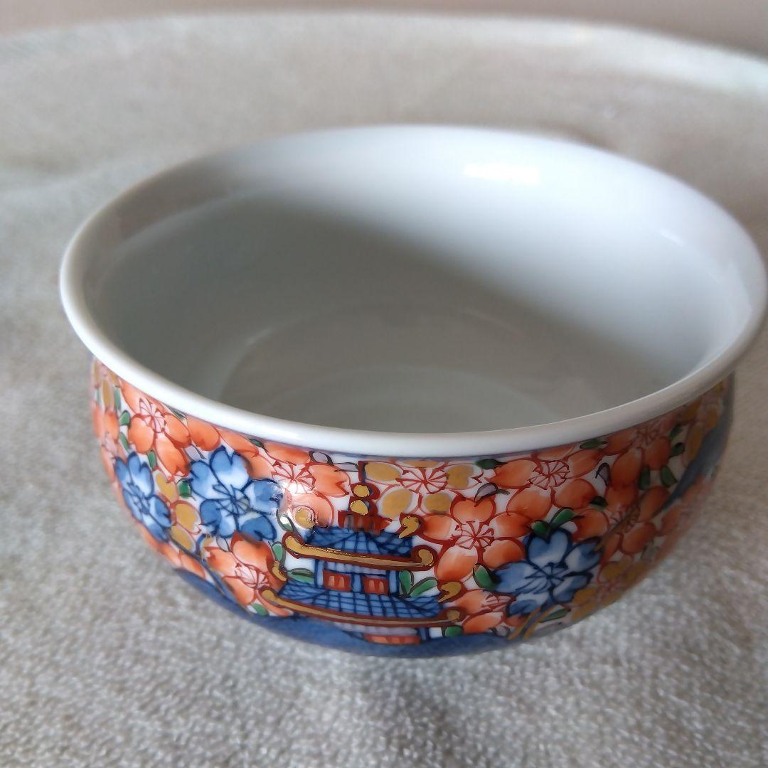 館林源右衛門作　染錦楼閣紋様蓋付湯呑