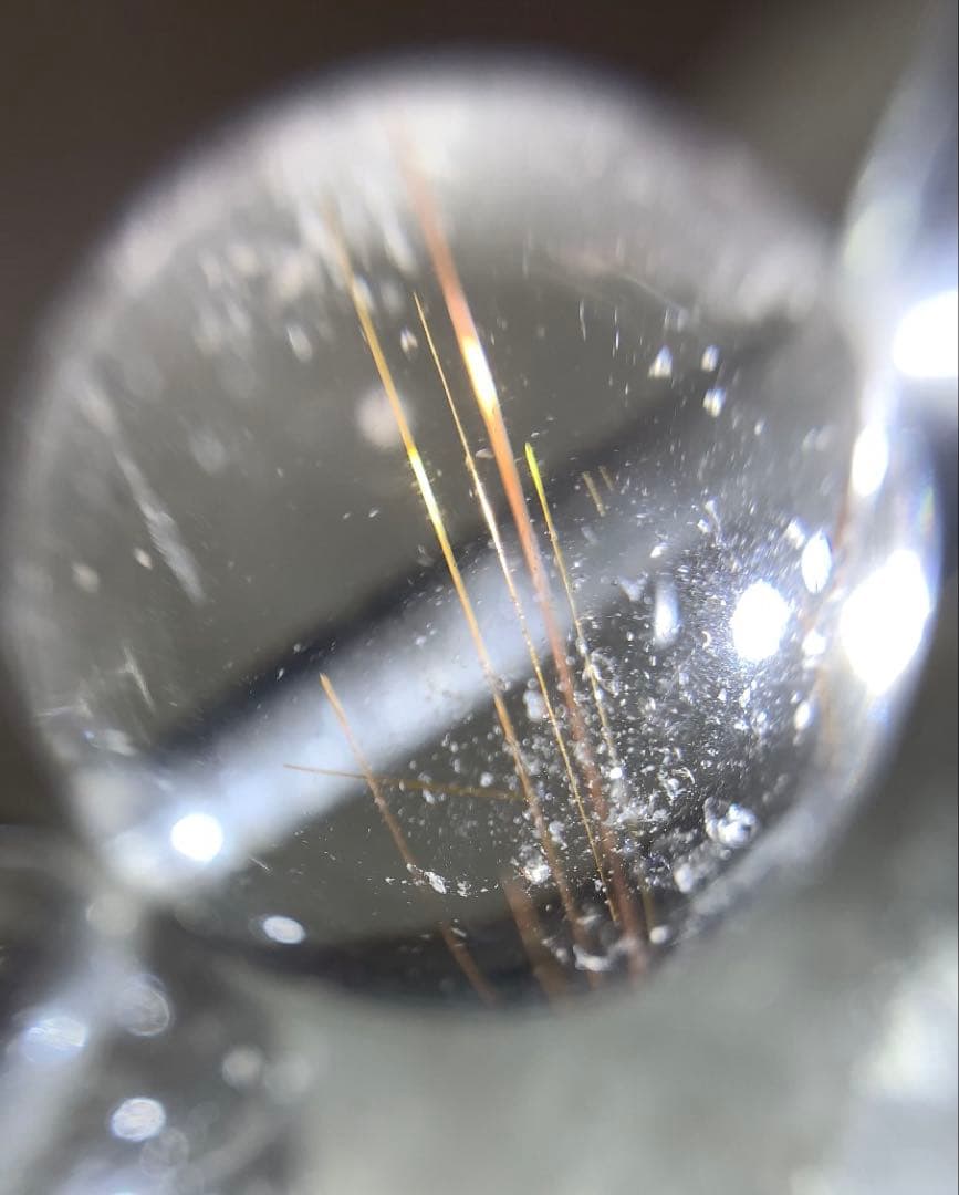 ヒマラヤマニカラン産水晶　ブレスレット　ルチル入り　レインボー