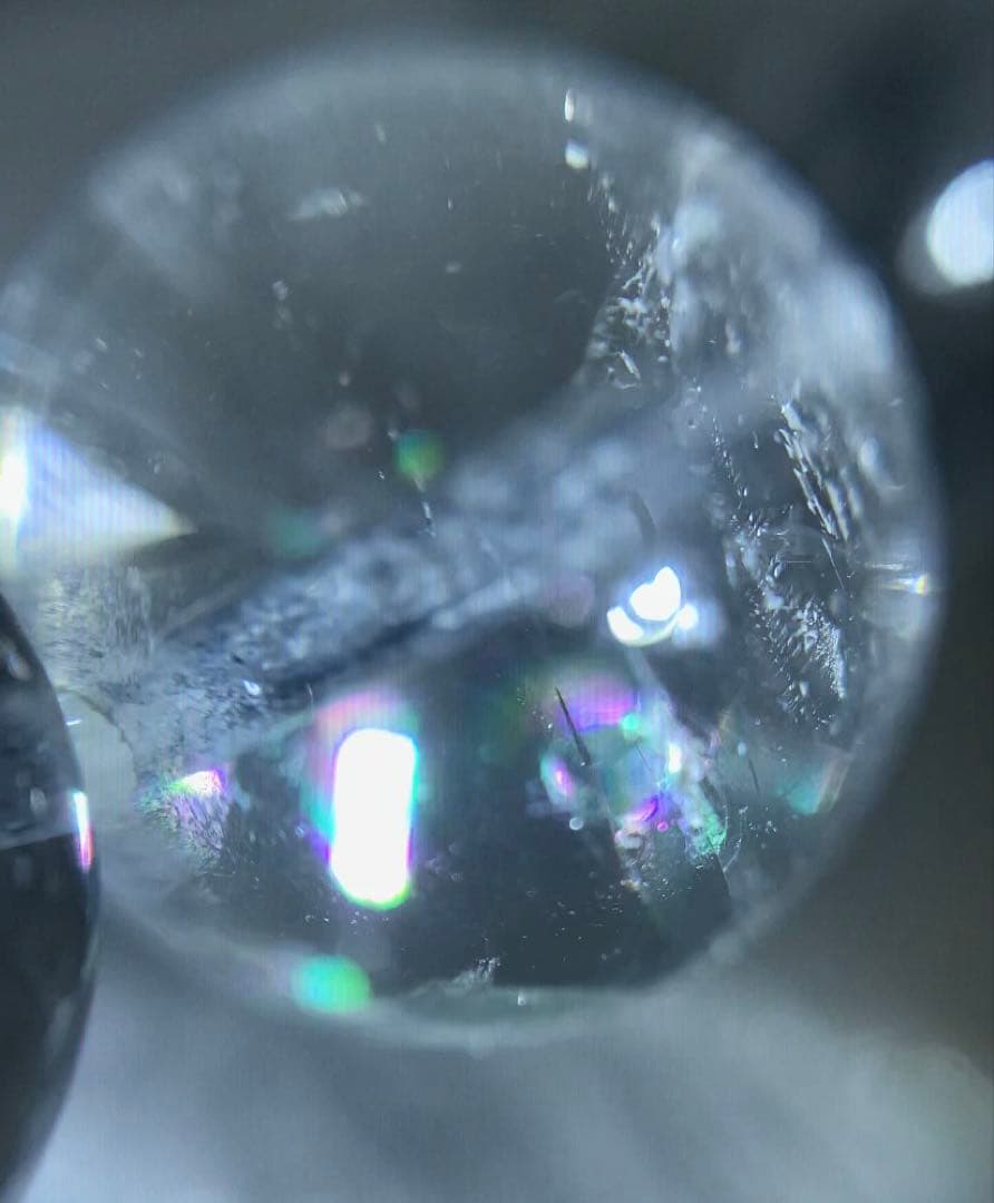 ヒマラヤマニカラン産水晶　ブレスレット　ルチル入り　レインボー