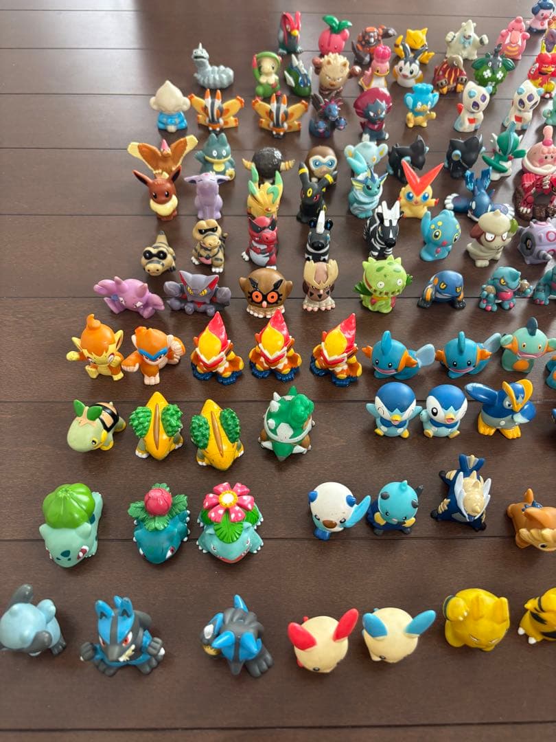 ポケモン フィギュア セット 多種多様　約250