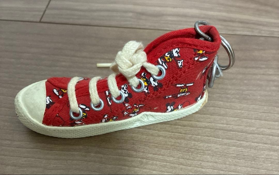 ディズニー　ミッキー　キーホルダー　靴　レトロ　ドナルド　ヴィンテージ