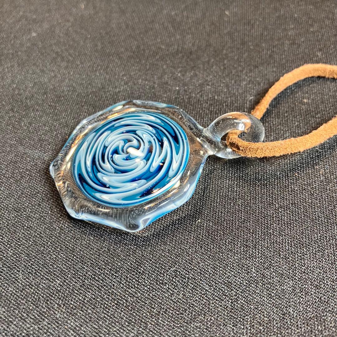 XODAS ペンダント　ボロシリケイトガラス Switch Back Blue