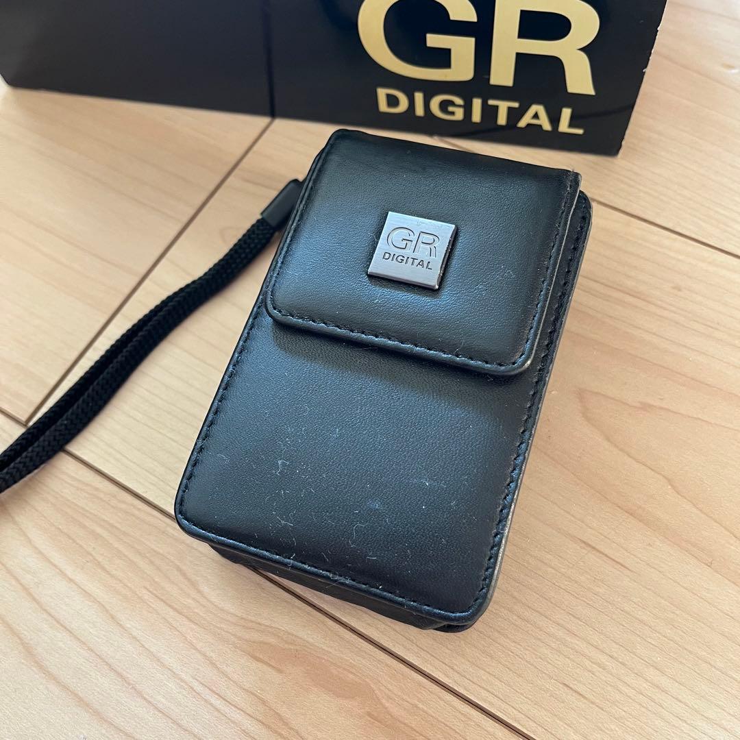 Ricoh GR Digital 初代