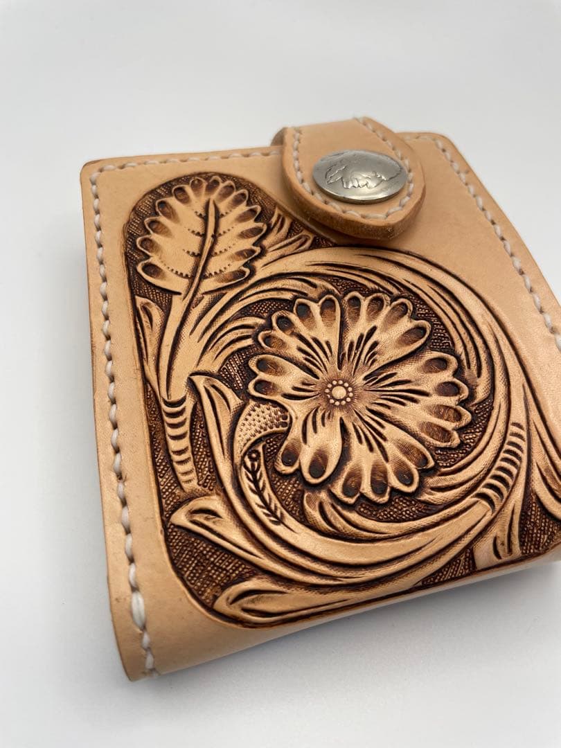 レザーハーフウォレット 《シェリダンスタイルカービング》