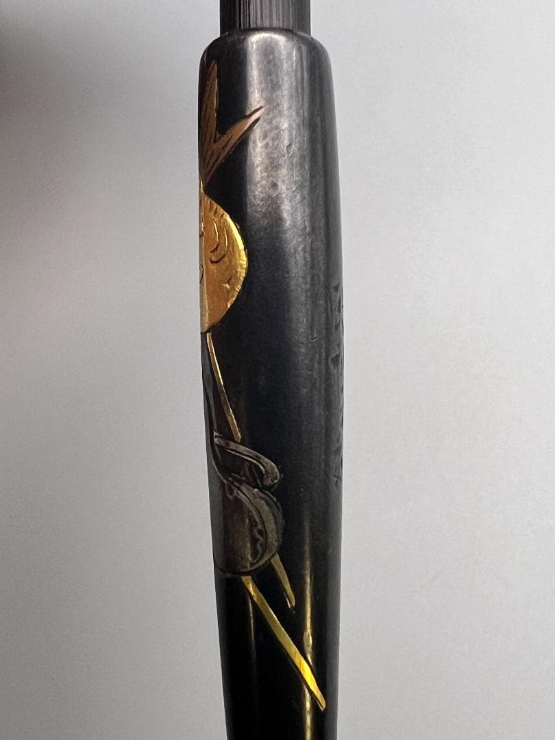 レア　銀製　煙管　キセル　在銘　狐と鯛図　赤銅金象嵌　銀細工　レディース用