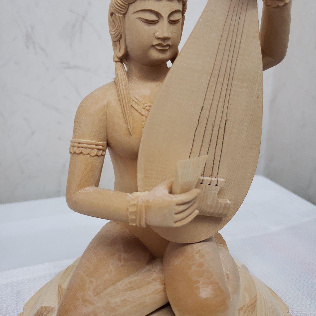 Ｂフライデー蔵出し特価美しい仏像です◆金運ヒバ材 弁財天◆秘部バチ付き２８cm