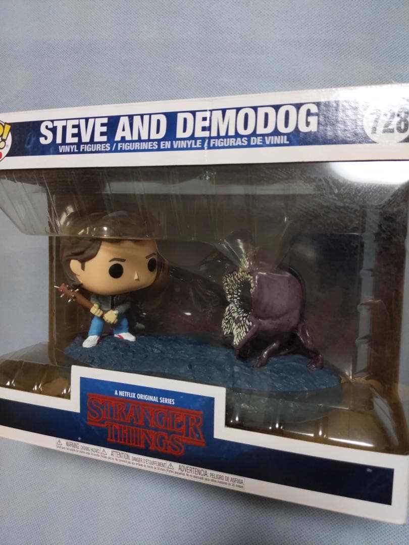 SF・ファンタジー・ホラー Stranger Things Steve and Demodog 728