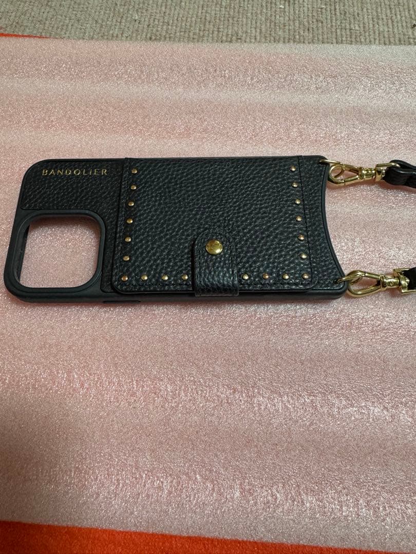 BANDOLIER iPhone 15 ProMax ケース ブラック