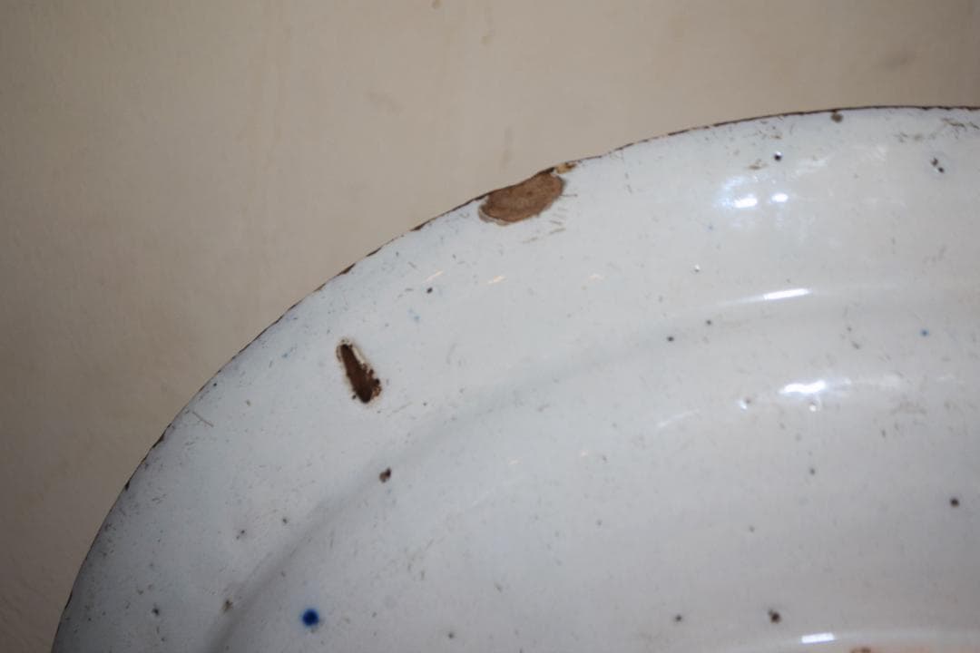 18世紀（1750年–1780年頃）デルフト チャージャー（壁掛皿）