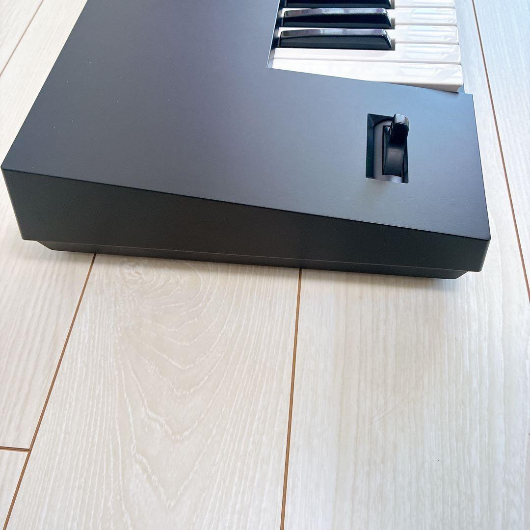 Roland JUNO-DS76 76鍵 シンセサイザー ケース　説明書付