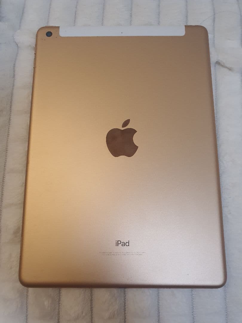 Apple iPad 第６世代 128GB ゴールド ジャンク品 アップル