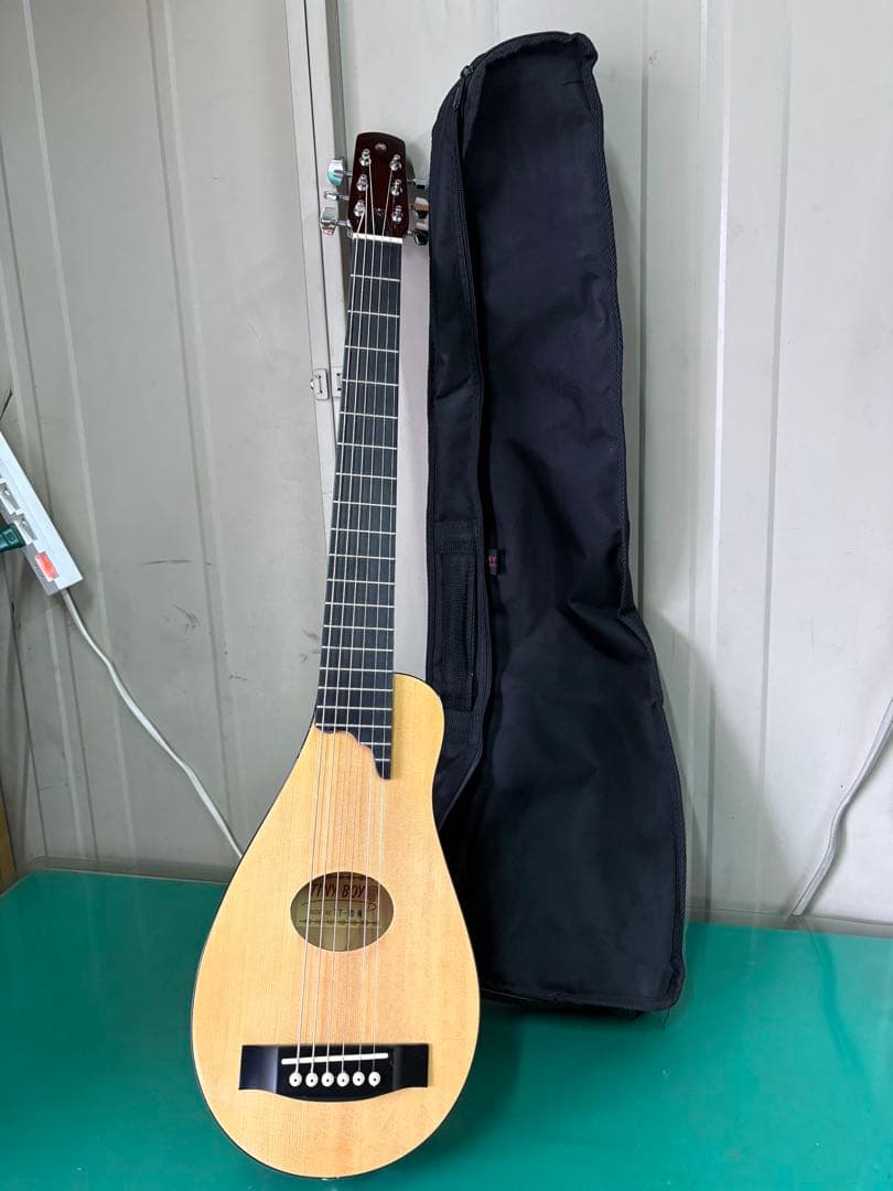 TINY BOY TT-10N ミニギター ケース付き　中古品