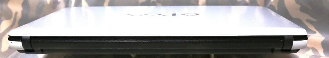 【中古品】SONY 14インチノートPC SVE141D11N（675）