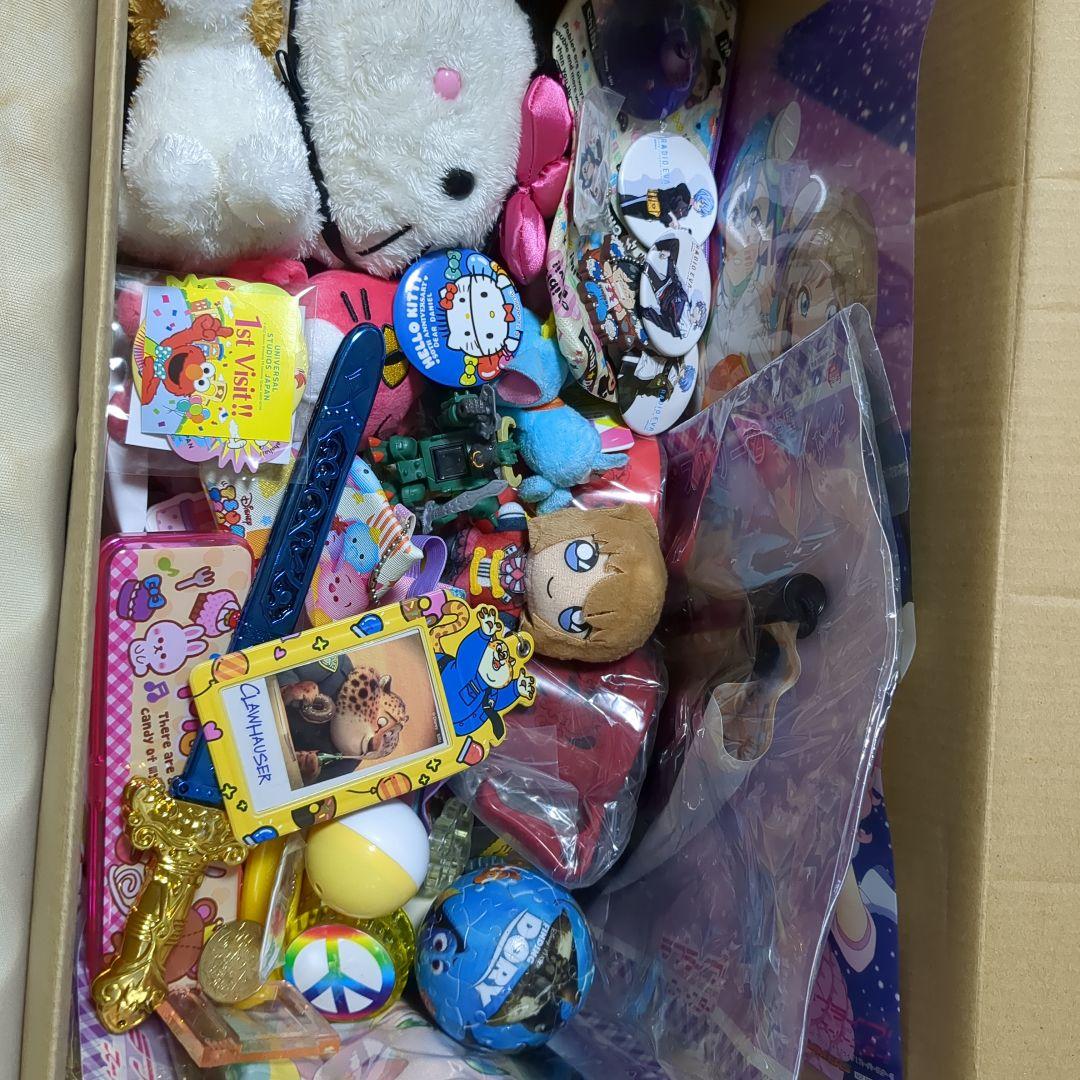 【300点以上】おもちゃ★ノンジャンル★鬼滅★ワンピ★サンリオ★１番くじなど★