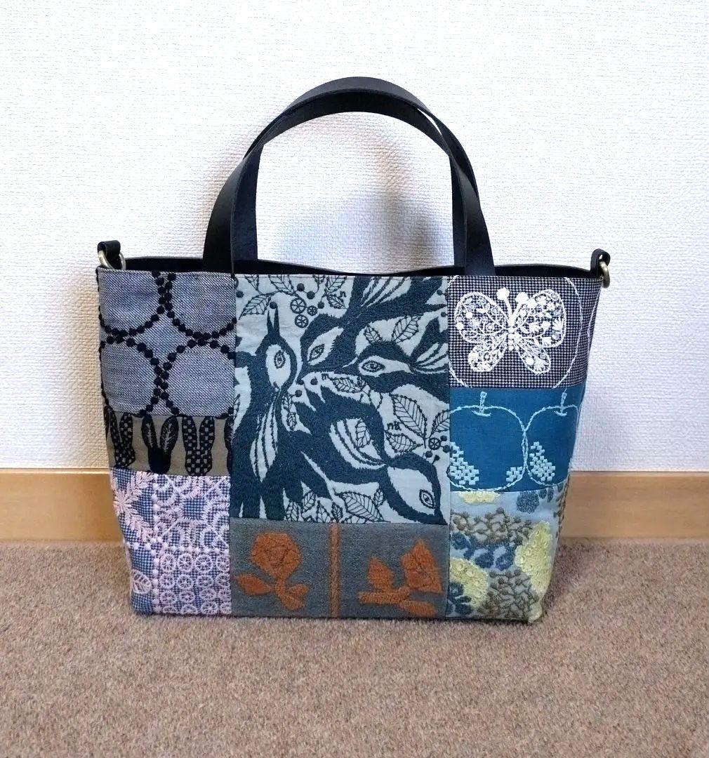 ミナペルホネントートバッグ　　　　　パッチワークハンドメイド