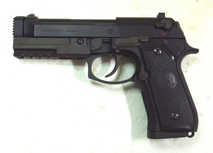 トイガン WESTERN ARMS BERETTA BODYGUARD LIMITED