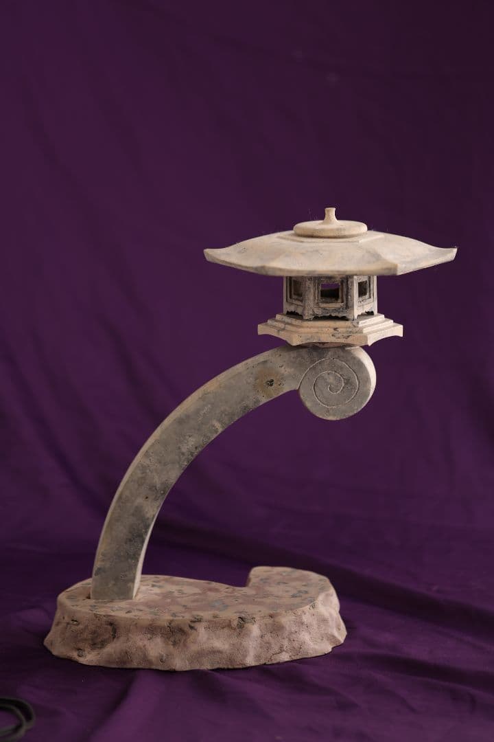 【風情ある石造り】ミニ灯篭 遠州灯篭 盆栽 庭園 ミニチュア 置物 和室