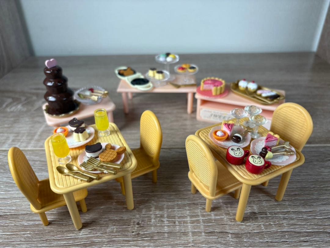 シルバニア　スイーツビュッフェ