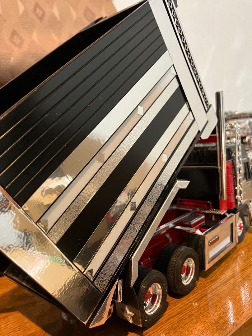 デコトラ、プロフィア、デカ箱、ダンプ、1／32、完成品