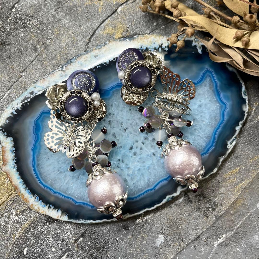 45 薄いパープルのコットンパール✖︎パープル系カボション　ピアスorイヤリング