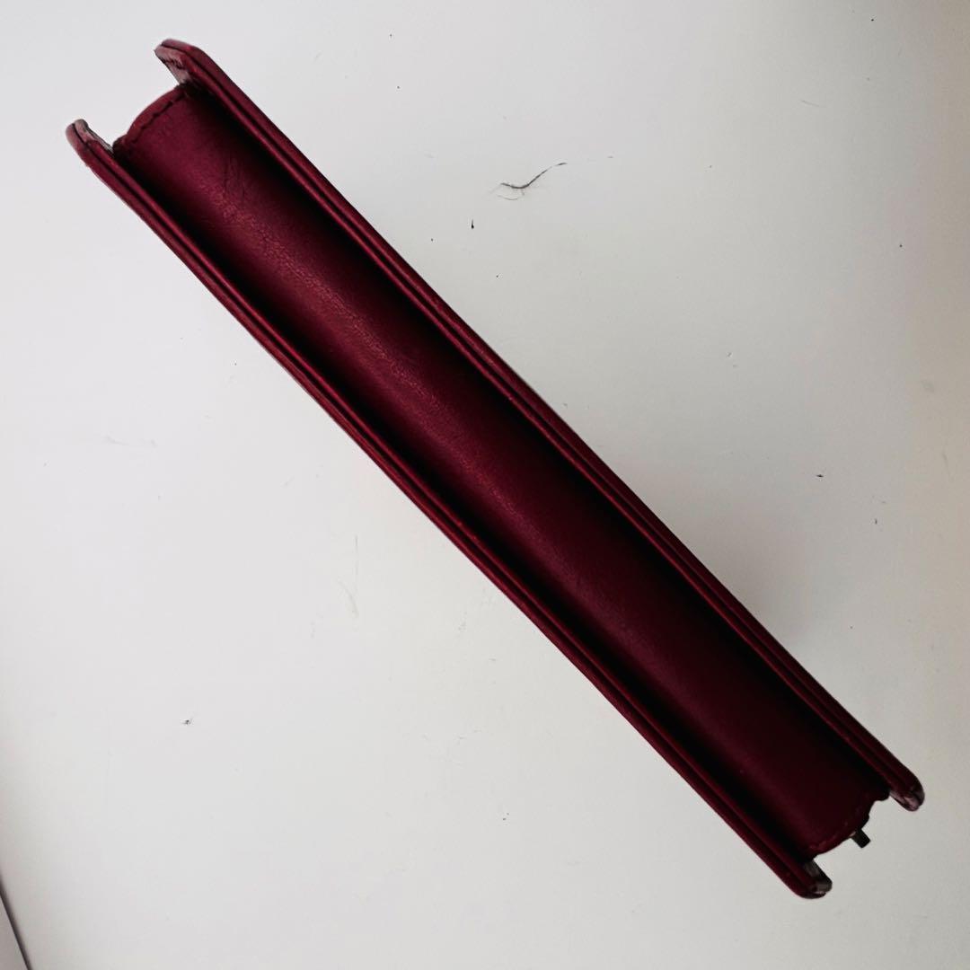 シビラ（Sybilla） ラウンドファスナー長財布