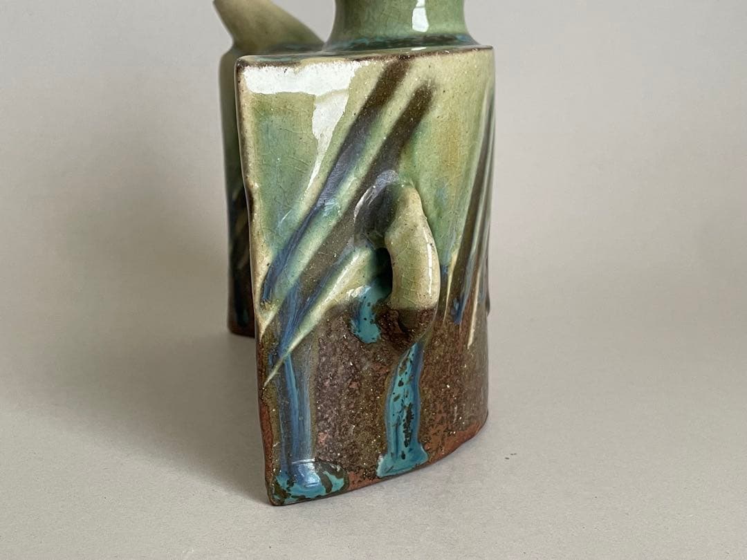 壺屋焼 指掻き抱瓶 ダチビン 沖縄 やちむん 酒器 徳利 読谷山焼 民藝 泡盛