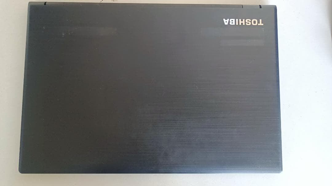 美品ノートパソコンTOSHIBA第五世代Core i5 SSD256Gメモリ8G