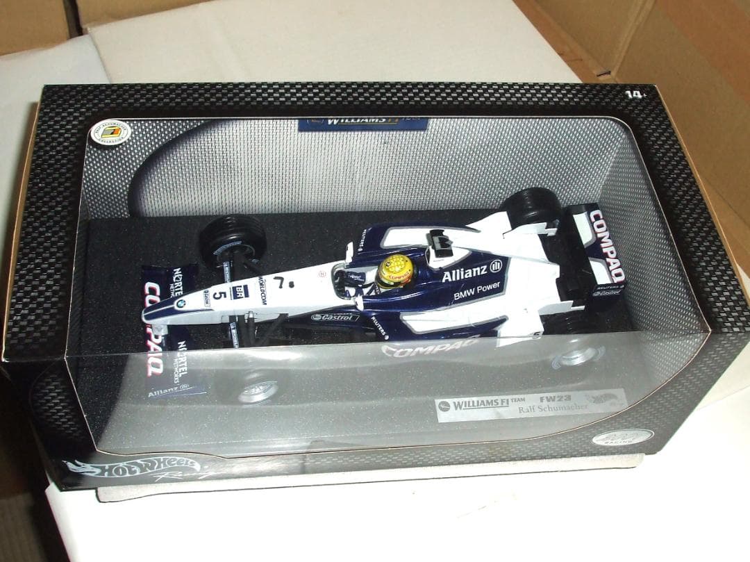 ウィリアムズ　 　FW２３　R・シューマッハ　＃５　マテル　１／１８　新品