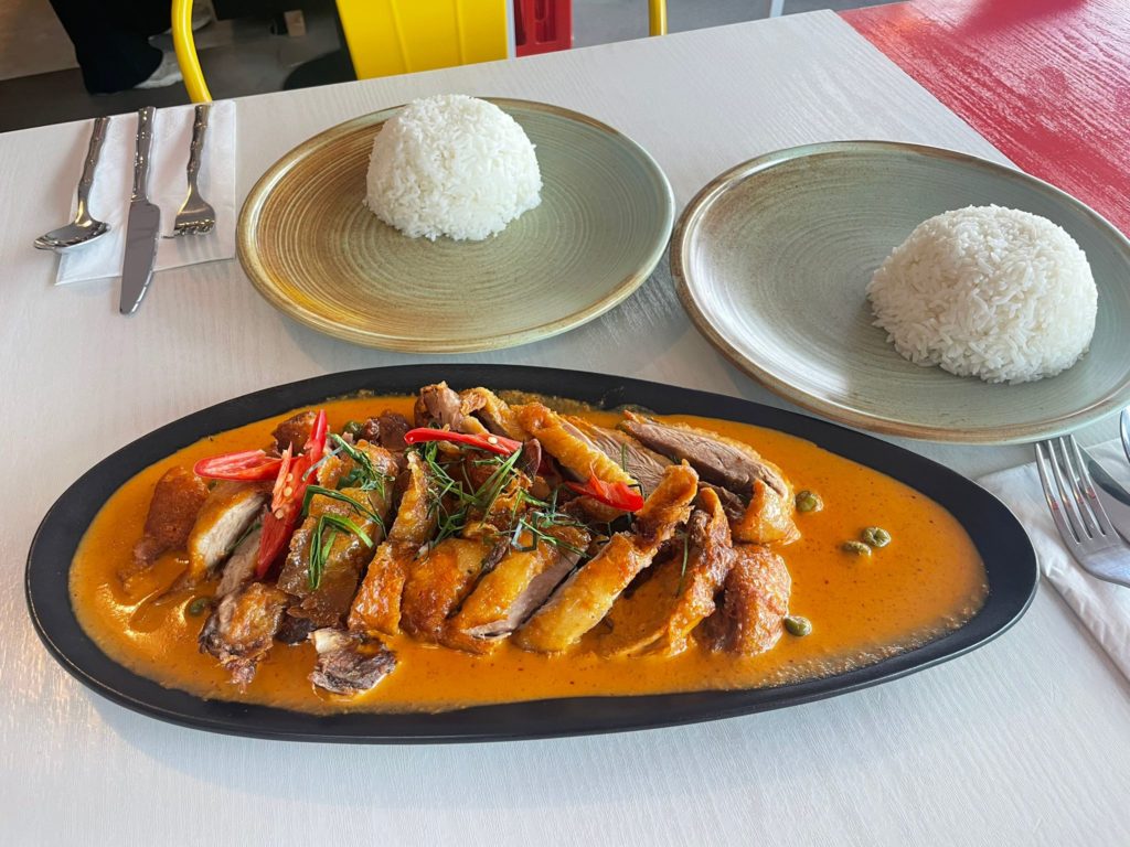 panaeng-ped-ente-mit-curry-weihnachtsmenue
